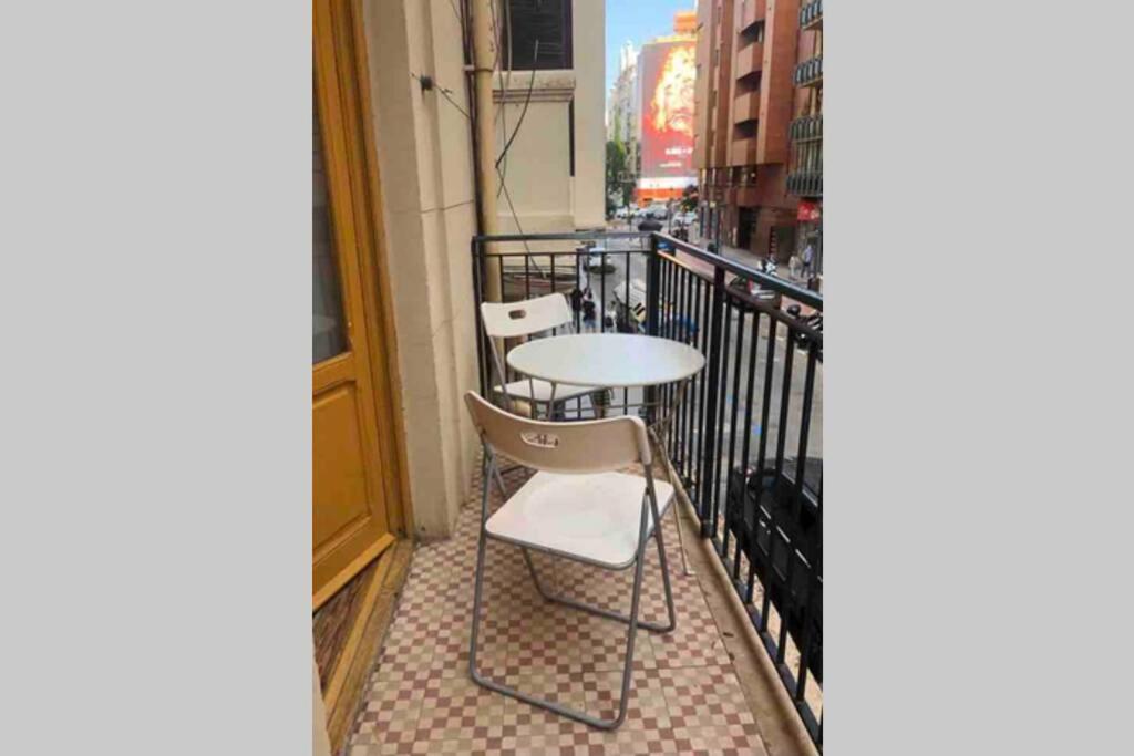 Acogedor Apartamento En Ruzafa-Centro Valencia Kültér fotó
